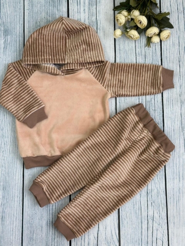 Купить оптом 117. Костюм ясельный, 80% хлопок, 20% ПЭ 80-86-92 в Подольске