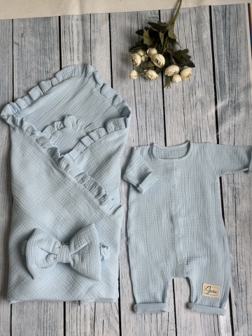 Купить оптом 335-Г. Комплект из детского комбинезона,  р 56 и конверта муслин, хлопок 100% 90/90 см, голубой в Подольске